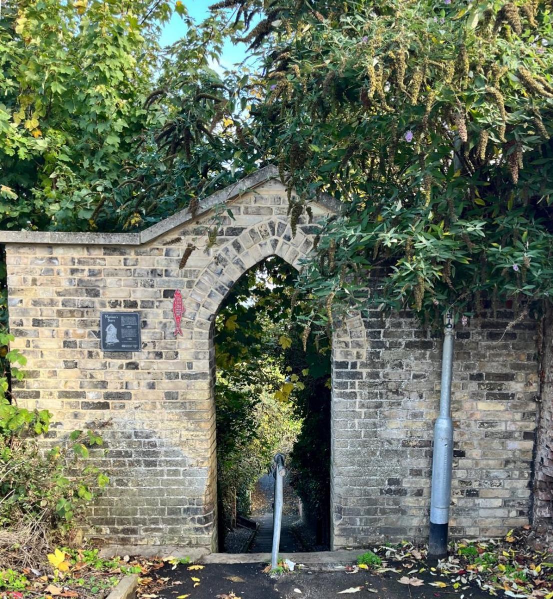 Mariners Score Lowestoft Old and Now
