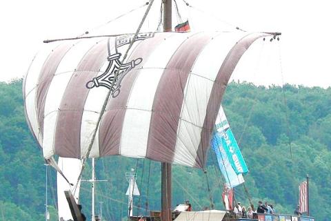 The “Ubena von Bremen” (built 1991) - a modern construction of a 14th century Hanseatic cog, found buried in the River Weser’s mud in 1962.