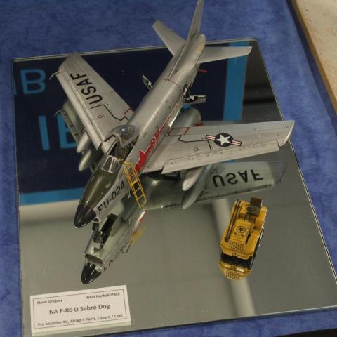  American fighter - Sabre Dog